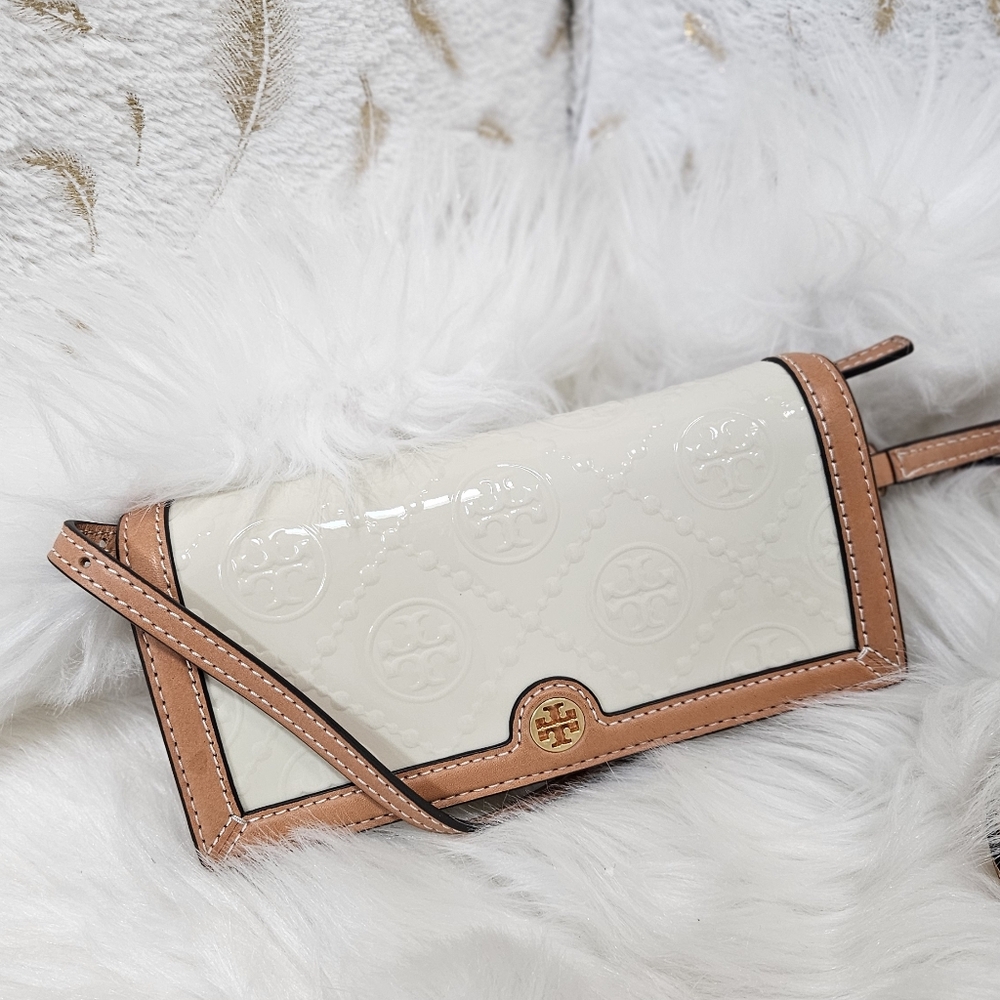 Tory Burch T Monogram Patent Wallet - dust bag included